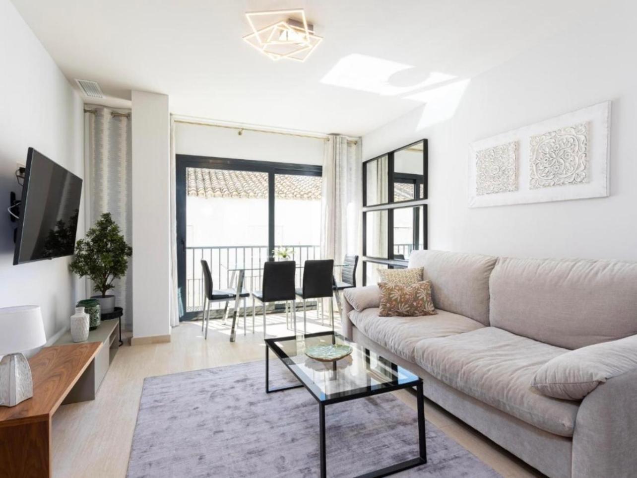Estepona Elegance Apartment 150Mts From The Sea Bagian luar foto